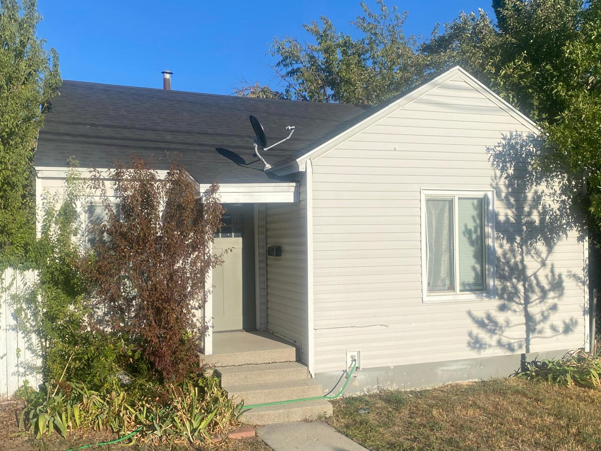 Cute Entire Small House With Large Yard! Pets Welcome! West Valley City Zewnętrze zdjęcie